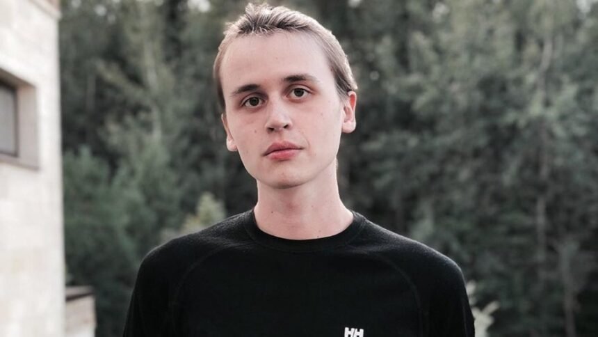 майкл стрюков