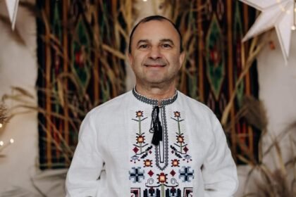 виктор павлик