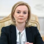 лиз трасс