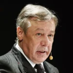 михаил ефремов